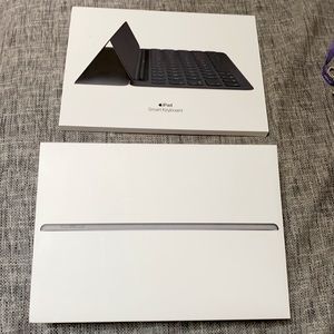 iPad box & iPad keyboard box